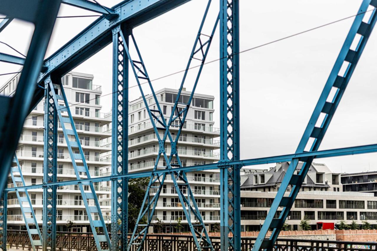 Luksus W Centrum Nad Odra ヴロツワフ エクステリア 写真