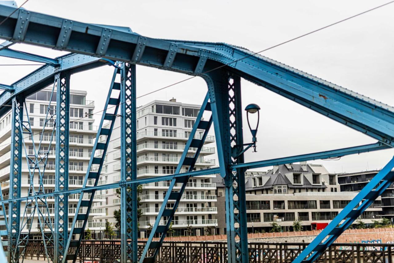 Luksus W Centrum Nad Odra ヴロツワフ エクステリア 写真
